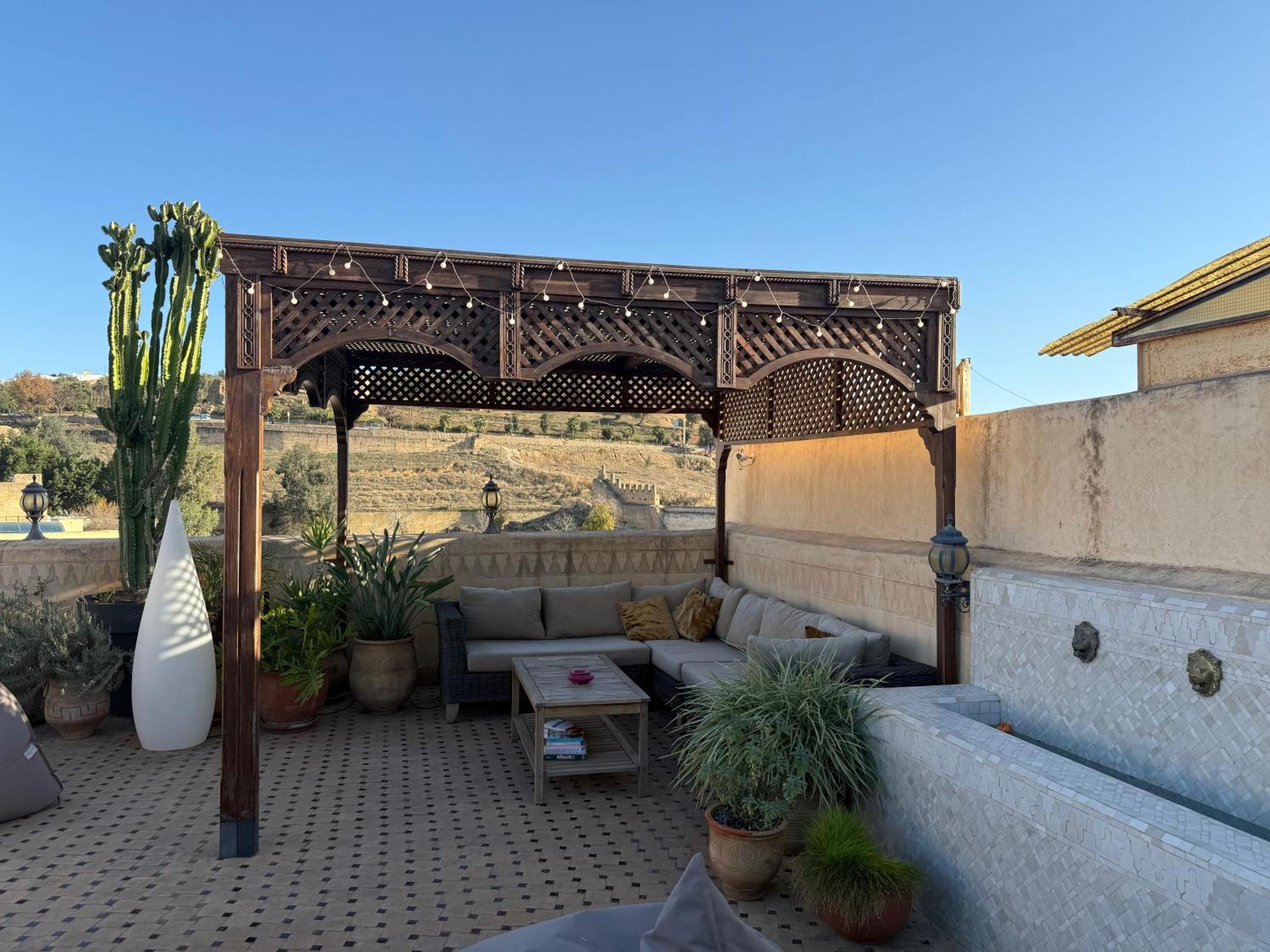 Riad Meyssane Fez Exterior foto